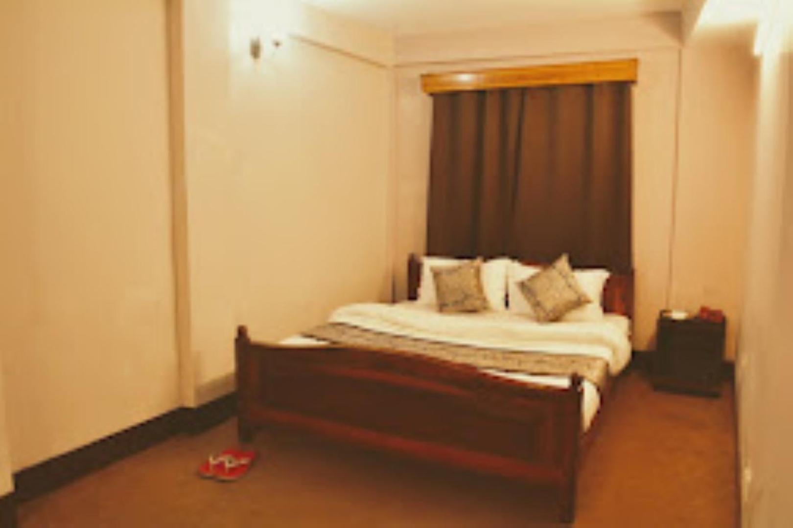 Teesta Hotel , Darjeeling ดาร์จีลิง ภายนอก รูปภาพ